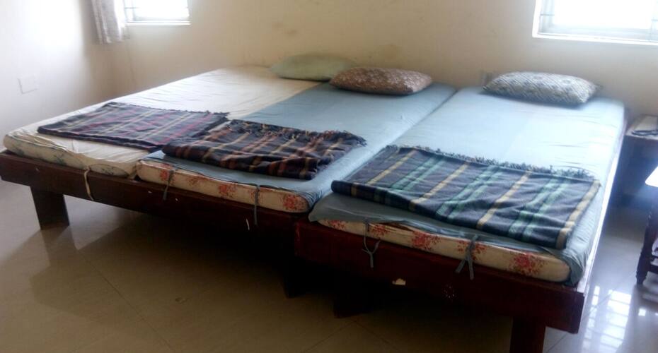 Hotel Tara Plaza, Haveri 3